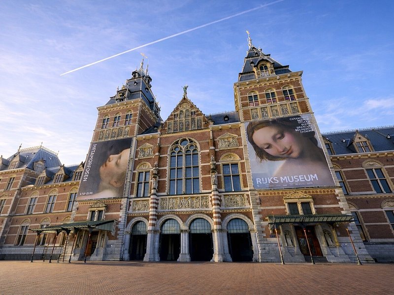 The Rijksmuseum's brick and stone facade from Museumplein